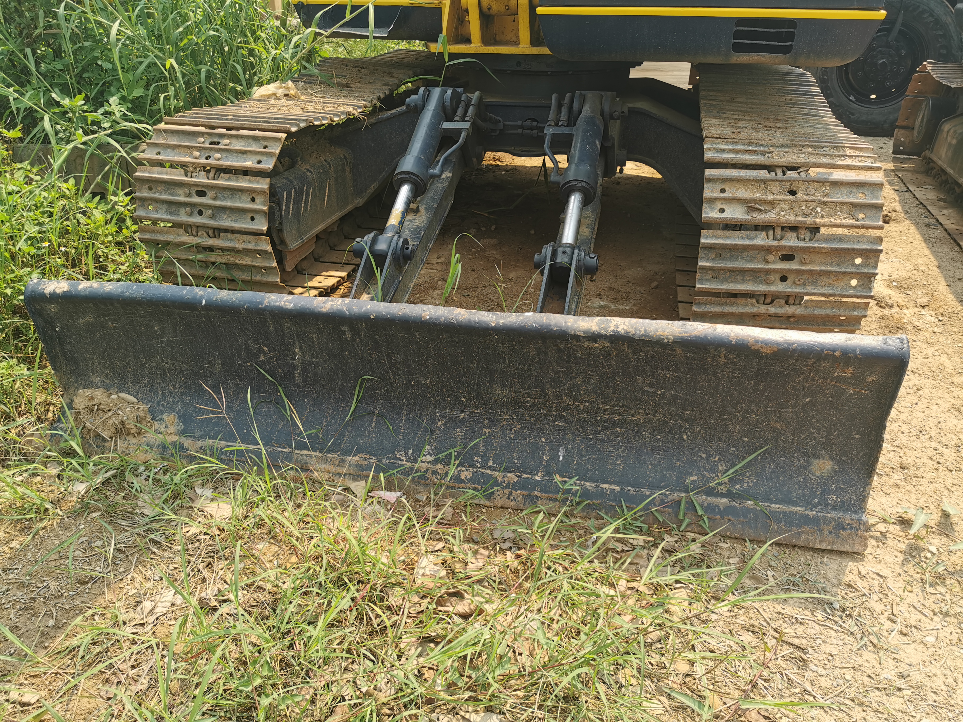 KOBELCO SK60 ไลน์เจาะ ใบมีดดัน