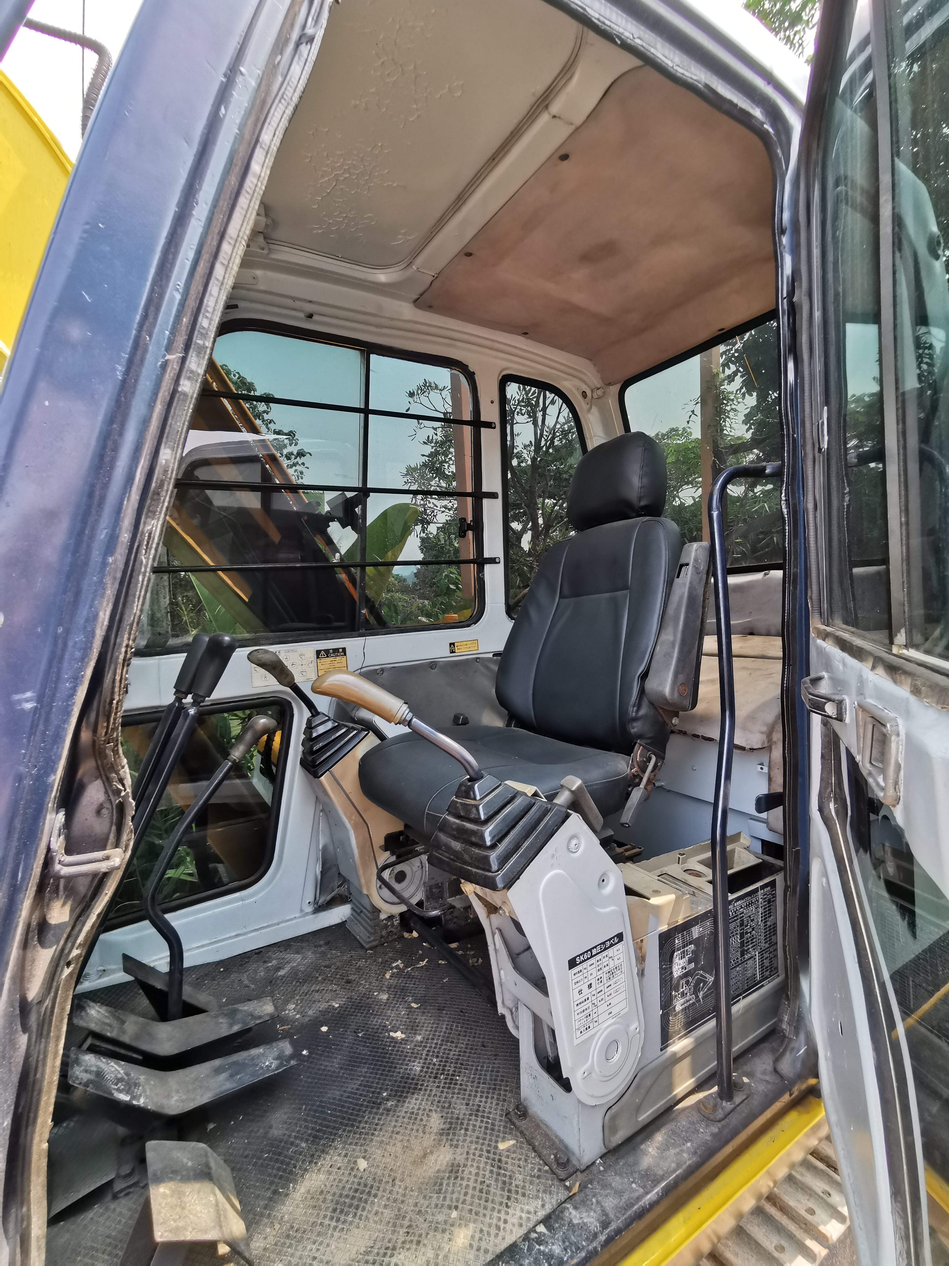 KOBELCO SK60 ไลน์เจาะ ใบมีดดัน