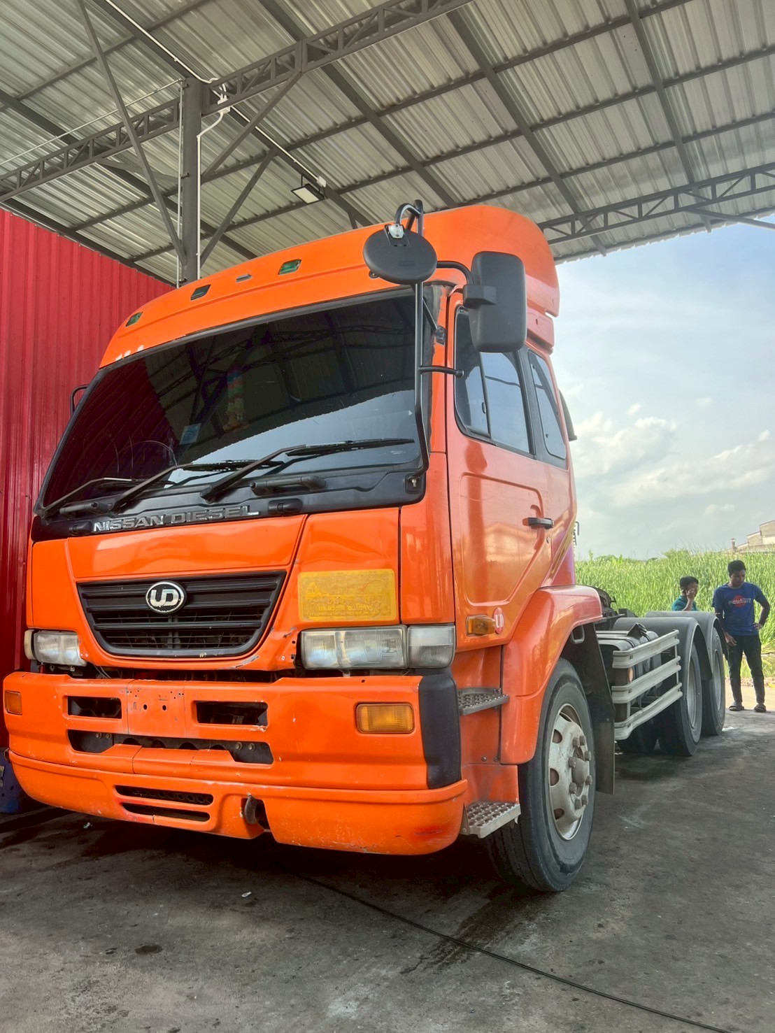 หัวลาก UD 320 ปี 50 มาพร้อมกับระบบดั้ม ปี 50