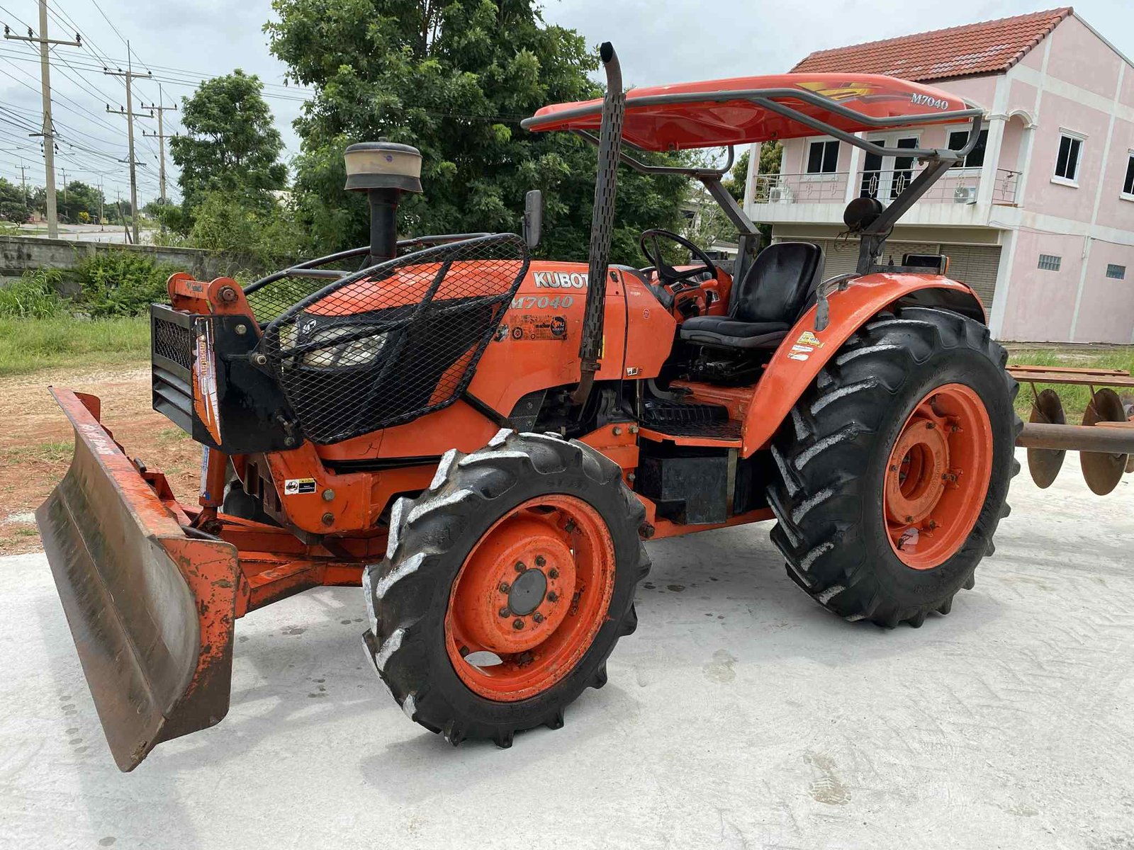 🔥 Kubota M7040 รถบ้านแท้! พร้อมเล่ม+ชุดโอนครบ 🔥 Kubota M7040 รถบ้านแท้! พร้อมเล่ม+ชุดโอนครบ