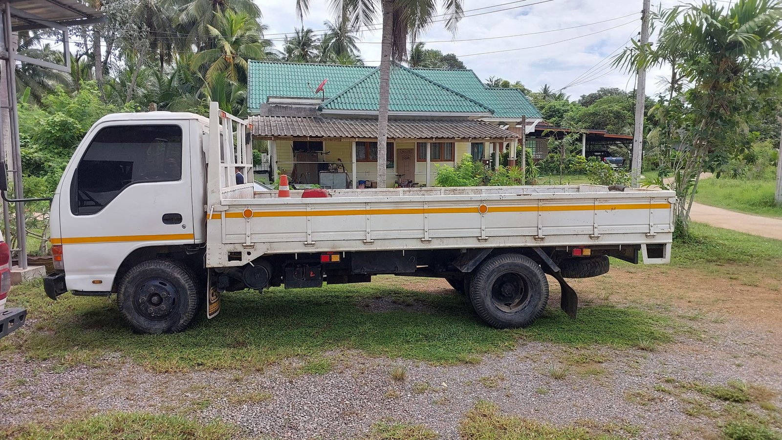 ISUZU NKR66 4HF120 แรง ปี48