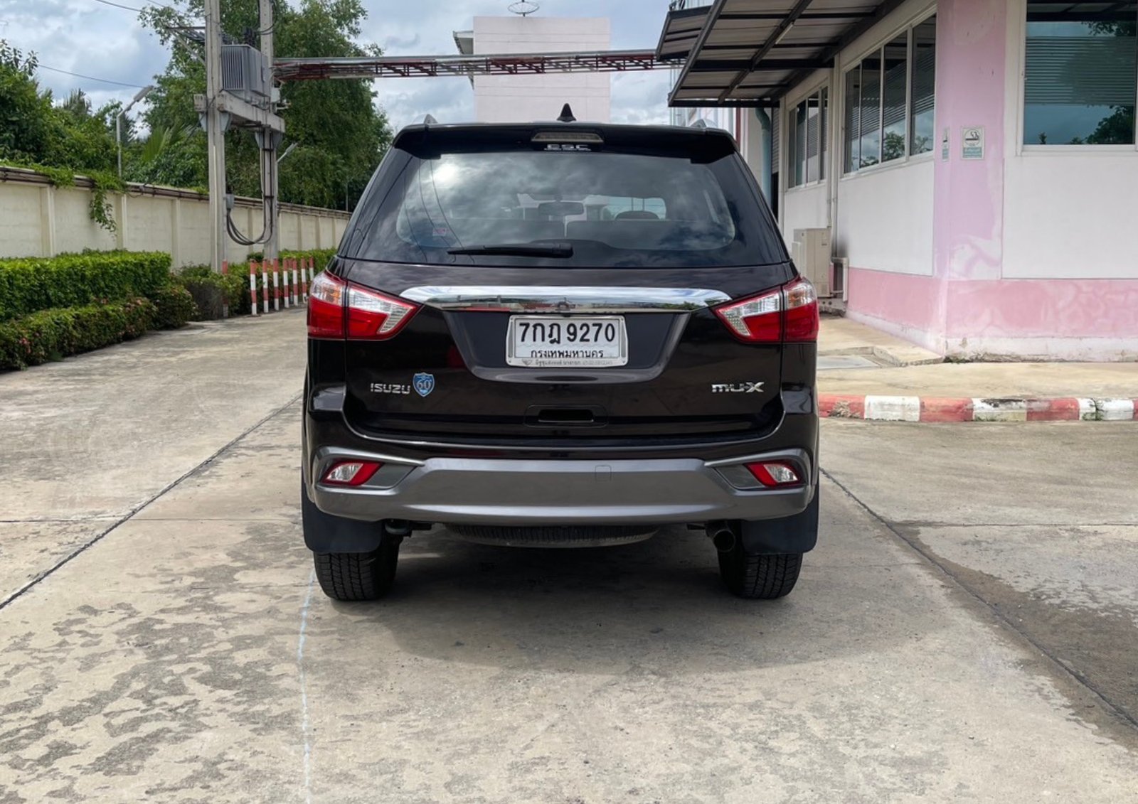 ✨ ISUZU MU-X 3.0 NAVI ปี 2017 ✨