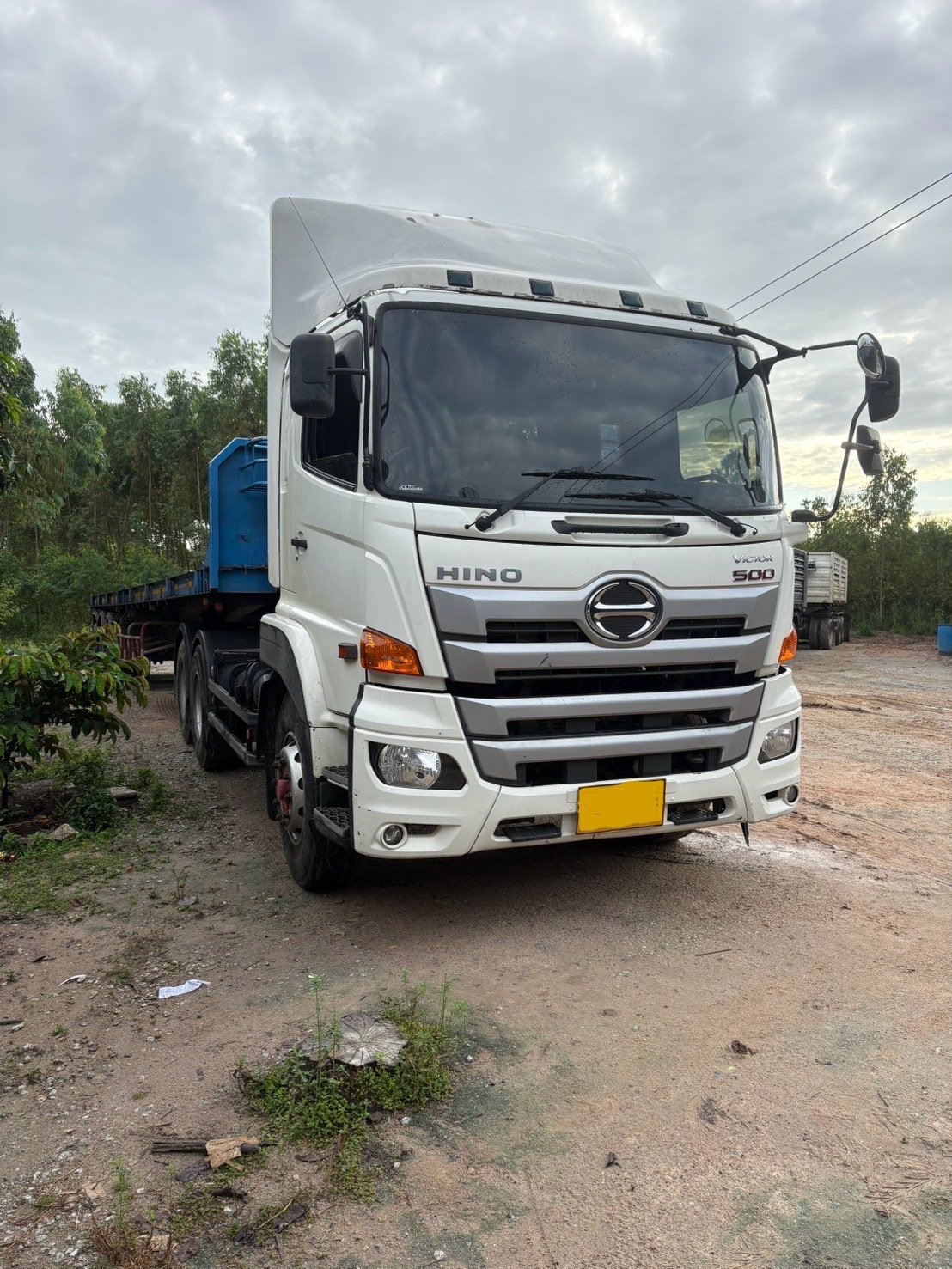 สิบล้อหล่อลาก ไม่พูดมากเน้นหาเงิน รถบ้านมือเดียวเดิมๆ แน่นๆ Hino 344 แรง ปี 64