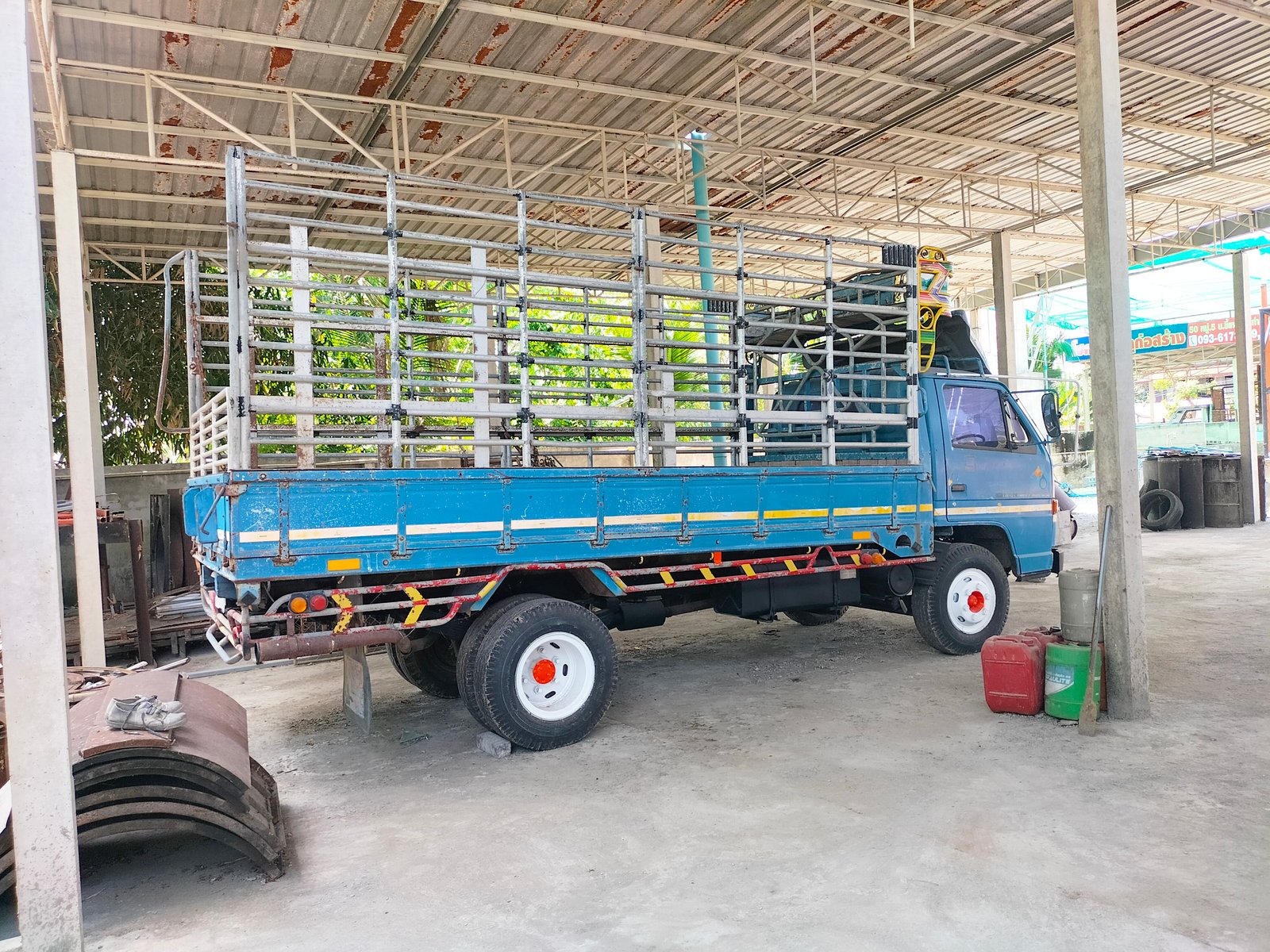 ขาย 6 ล้อ ISUZU NPR115 เสี่ยสั่ง ลุยท้างแท้ ปี38 เดิมบาง สวย NPR59LU5FM 4BD1 115 แรง แห้งจัดแน่นๆ ช่ ขาย 6 ล้อ ISUZU NPR115 เสี่ยสั่ง ลุยท้างแท้ ปี38 เดิมบาง สวย NPR59LU5FM 4BD1 115 แรง แห้งจัดแน่นๆ ช่