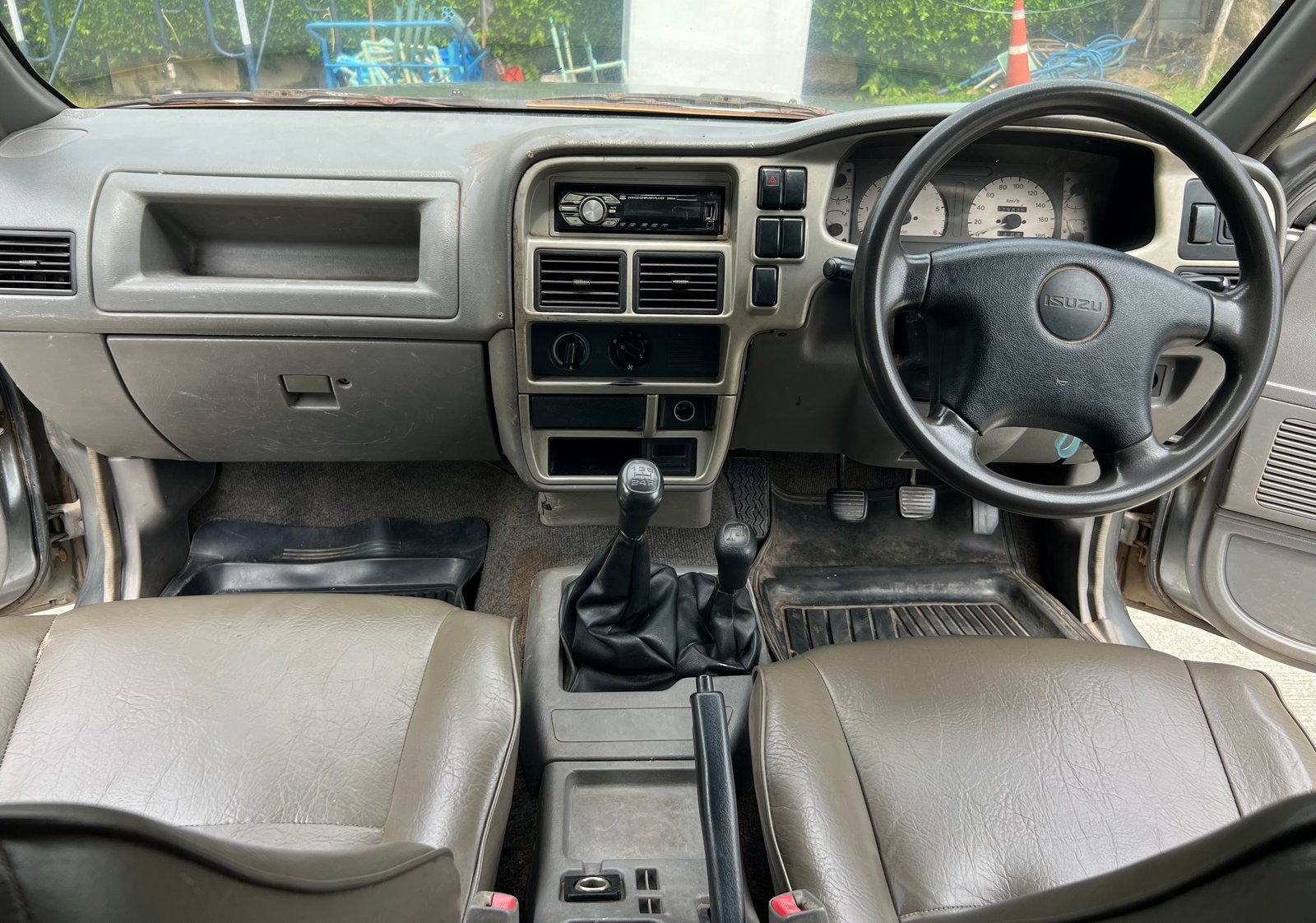 Isuzu 4x4 เครื่อง3000 เทอร์โบ Isuzu 4x4 เครื่อง3000 เทอร์โบ