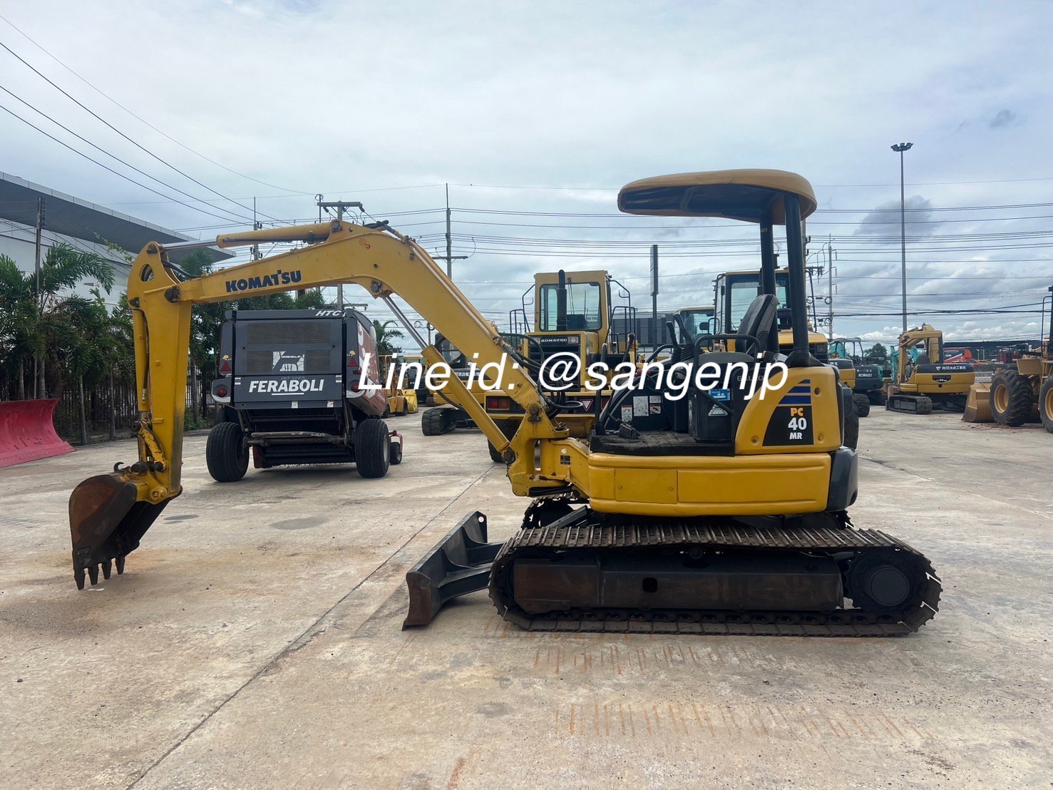 ขาย รถแบคโฮ มือสองจากญี่ปุ่น 🇯🇵 KOMATSU PC40MR-2 รถไม่เคยใช้งานในไทย ☎ ครีม 065-88-444-00 | Line i