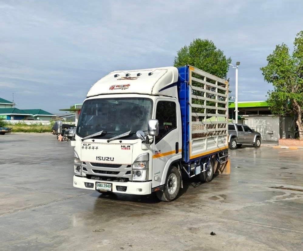4 ล้อ ป้ายไม่ติดเวลา NEW NLR 130 เเรง 🔆กะบะเหล็กยาวใน 3.25 เมตร กว้างใน 1.80 สูงใน 2.00 เมตร 🔆ไฟหน