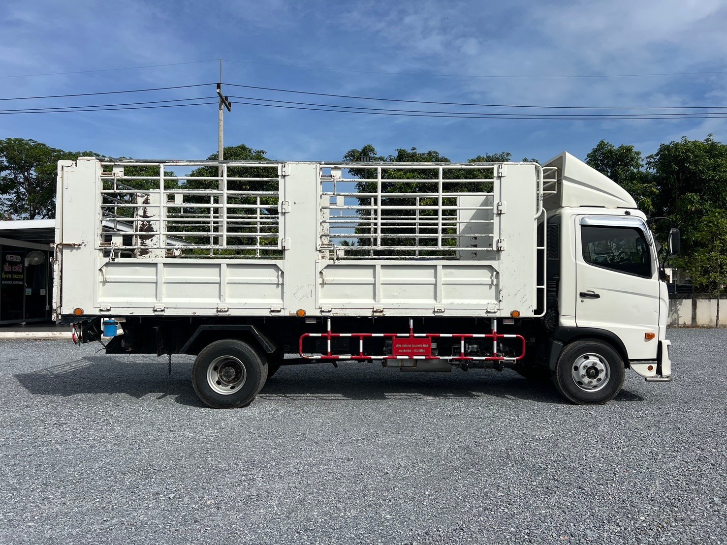 HINO FC9J 210HP ปี2564 ไมล์ 240,000 km. #กระบะดั้มเหล็กยาว 5.50 ม. #LEK855 HINO FC9J 210HP ปี2564 ไมล์ 240,000 km. #กระบะดั้มเหล็กยาว 5.50 ม. #LEK855
