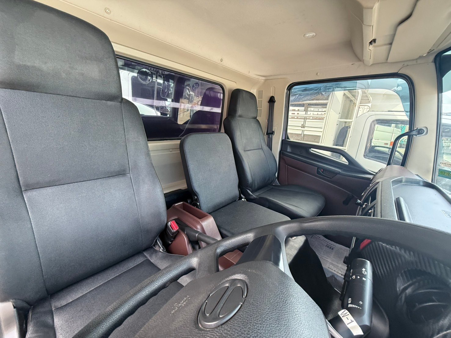 HINO FC9J 210 HP ปี64 ไมล์ 347,000 Km. # กระบะเหล็กยาว 6.60 ม.#LEK 737 HINO FC9J 210 HP ปี64 ไมล์ 347,000 Km. # กระบะเหล็กยาว 6.60 ม.#LEK 737