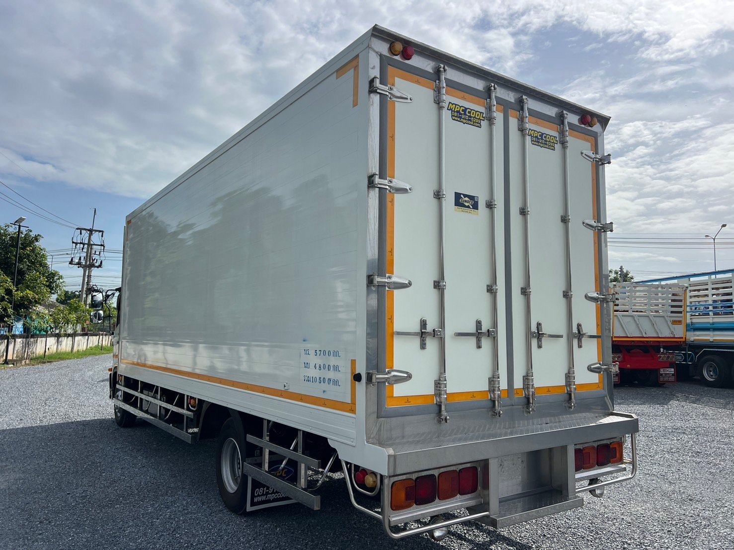 HINO FC9J 210 HP ปี 66 ไมล์แค่ 974 Km. #รถตู้เย็นสแตนเลส สภาพสวยใหม่เหมือนป้ายแดง#LEK 880 HINO FC9J 210 HP ปี 66 ไมล์แค่ 974 Km. #รถตู้เย็นสแตนเลส สภาพสวยใหม่เหมือนป้ายแดง#LEK 880