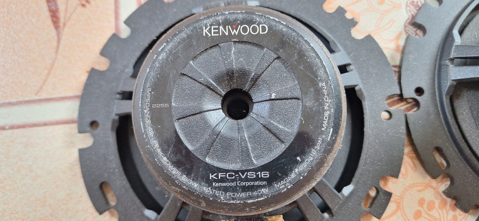 ดอกลำโพงติดรถยนต์ KENWOOD KFC-VS16 ขนาด 6นิ้ว 160W