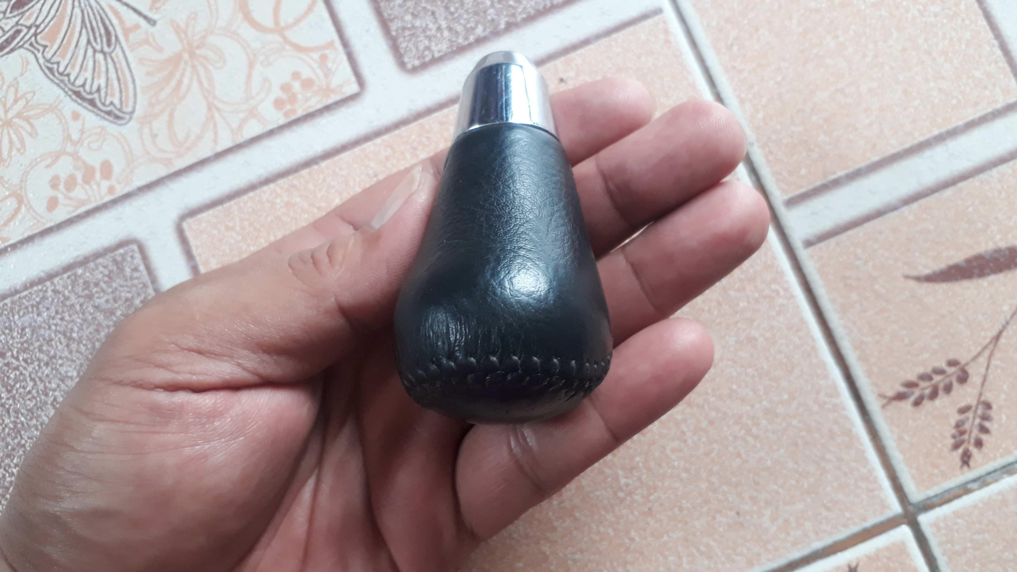 หัวเกียร์ TOYOTA Wish แท้ แบบหนังเย็บ มือสองจากญี่ปุ่น
