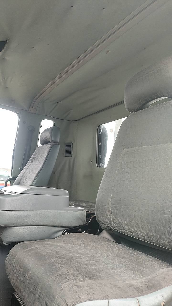 MITSU FUSO พื้นเรียบ ปี 55 =270 แรง เกียร์ 10 สปีด
