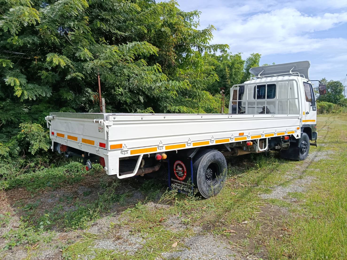 Hino FC4J ปี2544 พื้นเรียบ สมอทอง #QW Hino FC4J ปี2544 พื้นเรียบ สมอทอง #QW