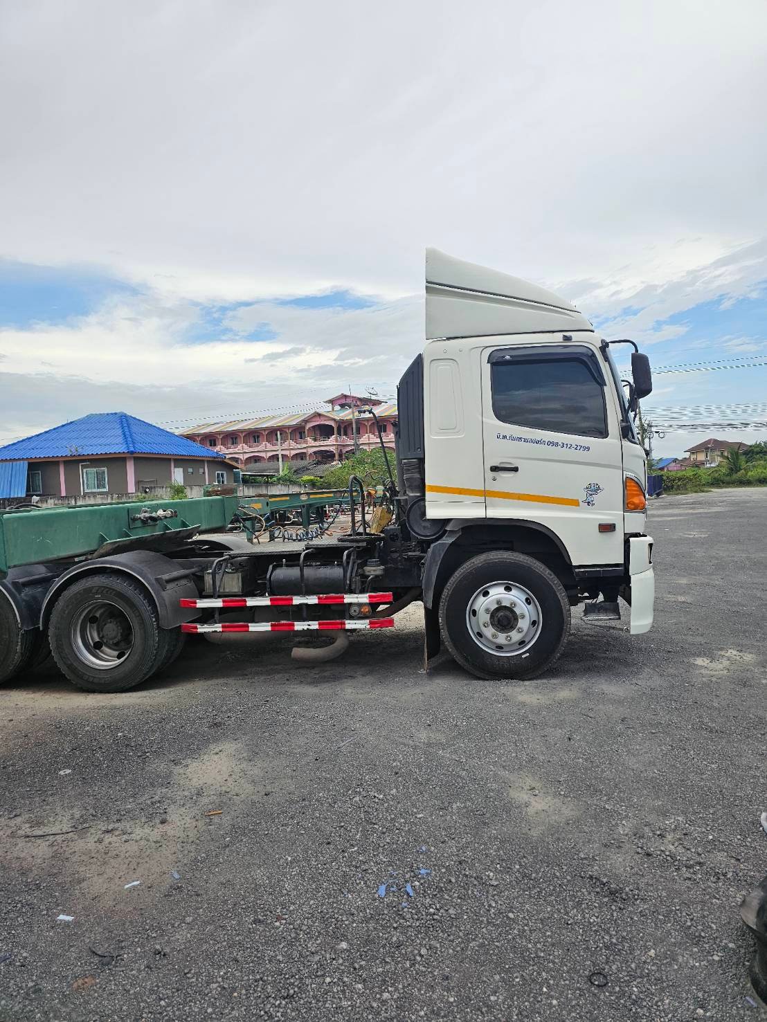ขายHINO MEGA 320 ปี 48-51 มี 7 คัน ขายHINO MEGA 320 ปี 48-51 มี 7 คัน