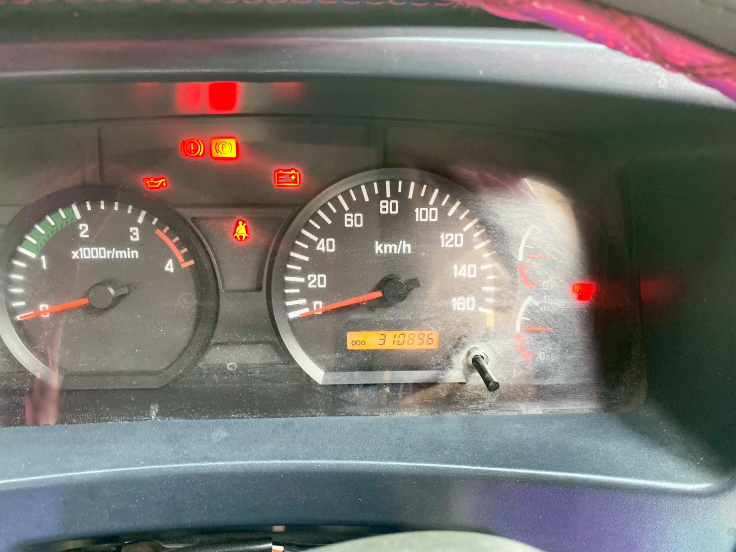 ISUZU 190 เทลเลอร์ พร้อมเครน ปี56 ขาย 950,000บาท