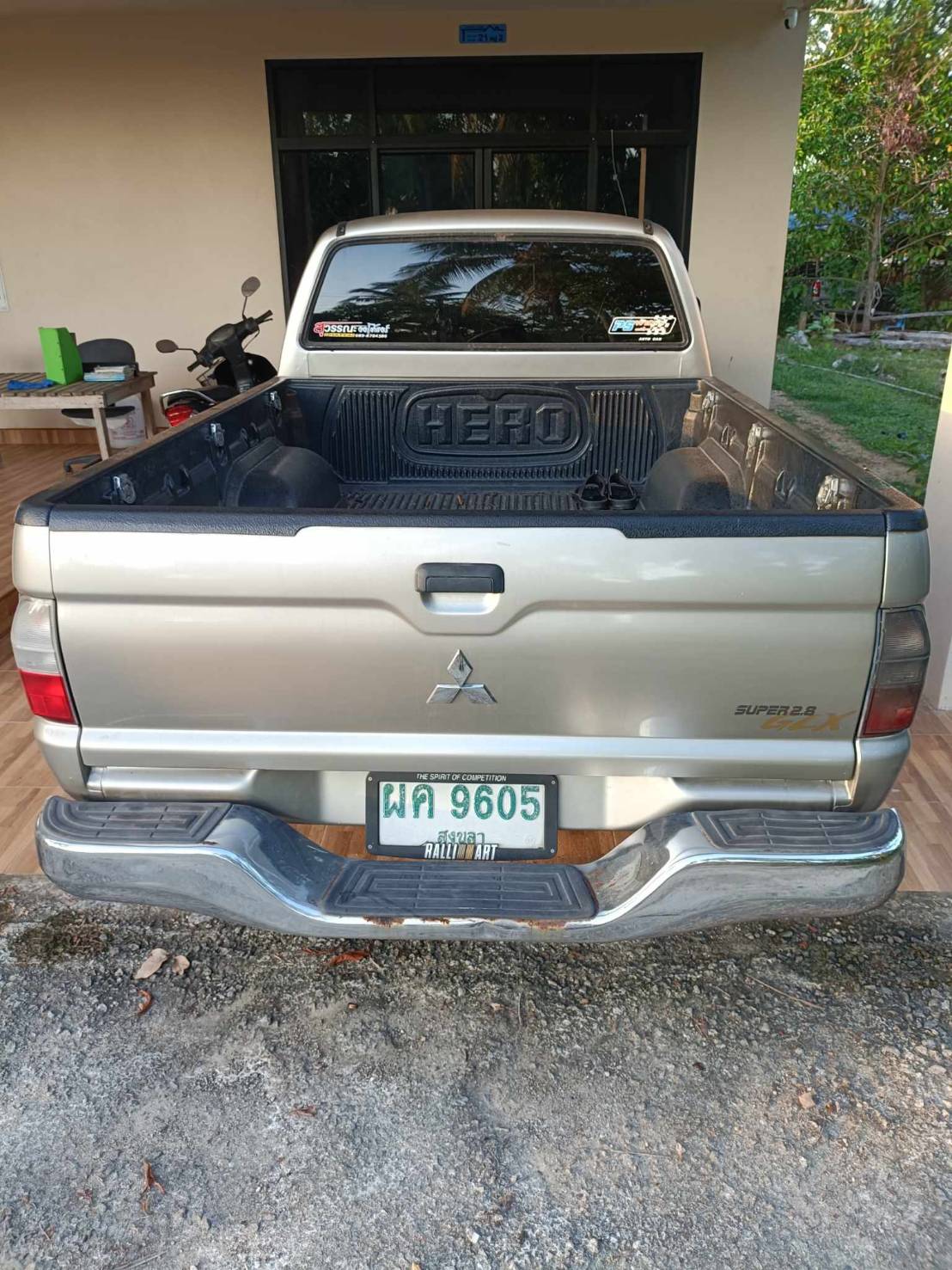 Mitsubishi Strada L200 ปี47 เครื่อง 2.5disel Mitsubishi Strada L200 ปี47 เครื่อง 2.5disel