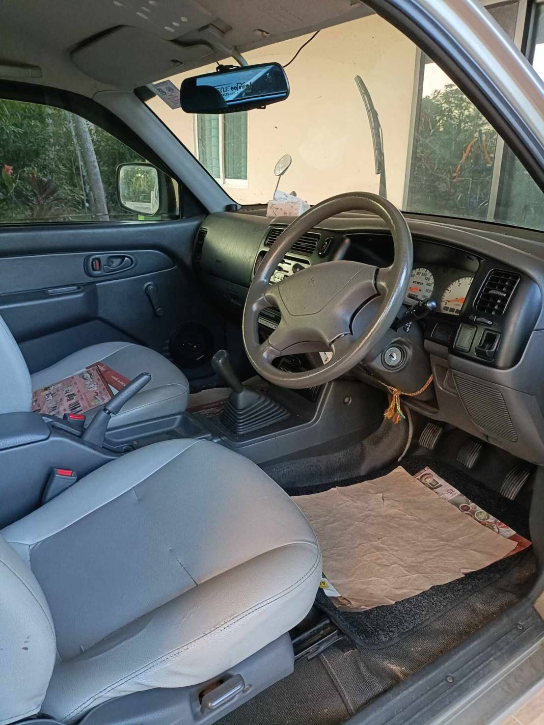 Mitsubishi Strada L200 ปี47 เครื่อง 2.5disel Mitsubishi Strada L200 ปี47 เครื่อง 2.5disel