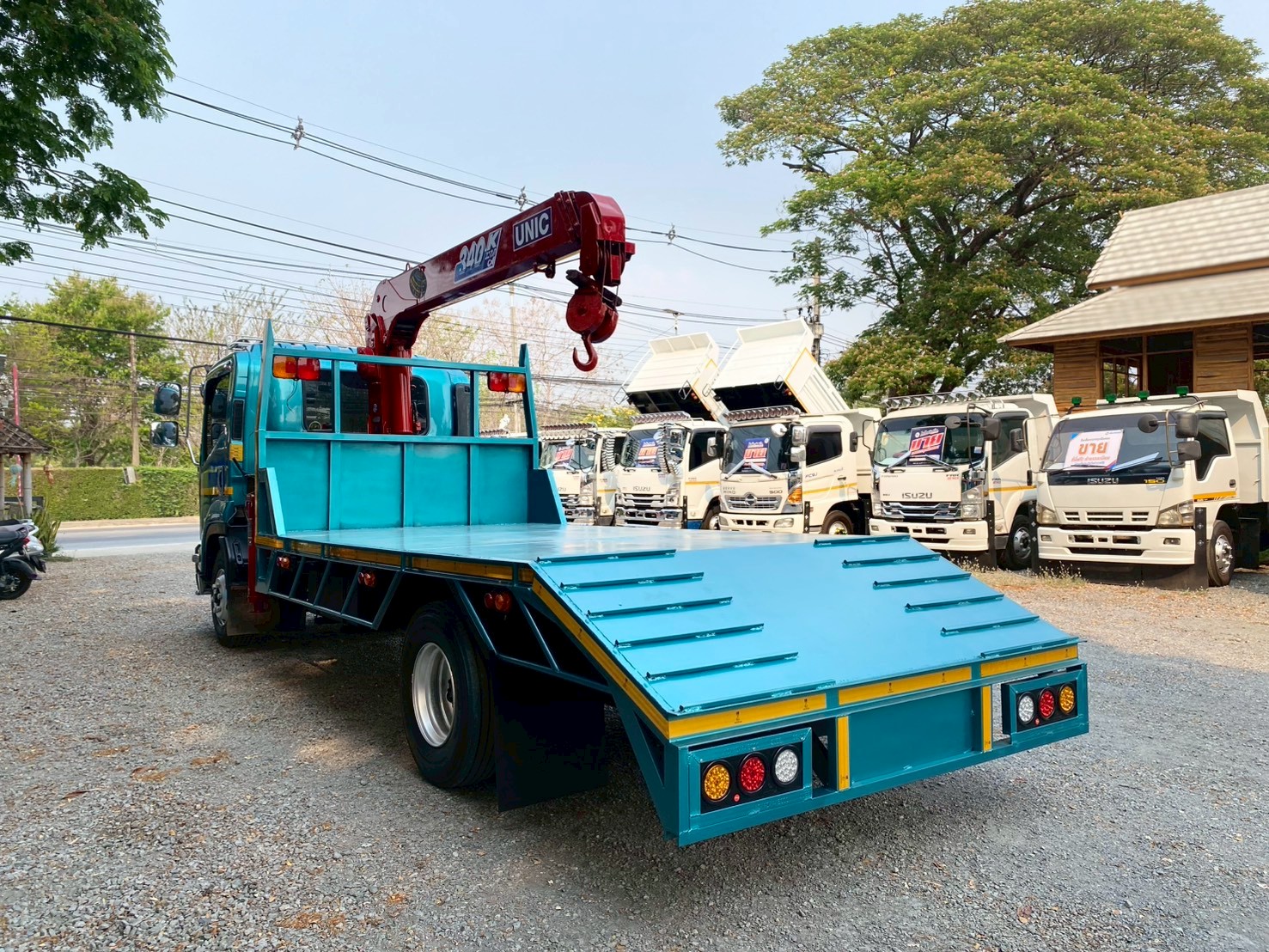 ISUZU 190 เทลเลอร์ พร้อมเครน ปี56 ขาย 950,000บาท