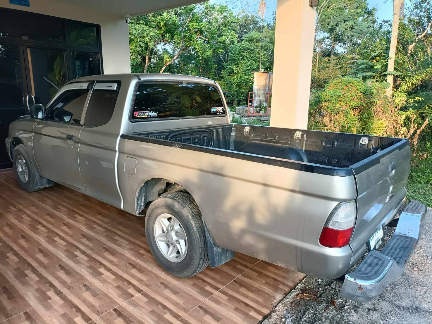 Mitsubishi Strada L200 ปี47 เครื่อง 2.5disel Mitsubishi Strada L200 ปี47 เครื่อง 2.5disel
