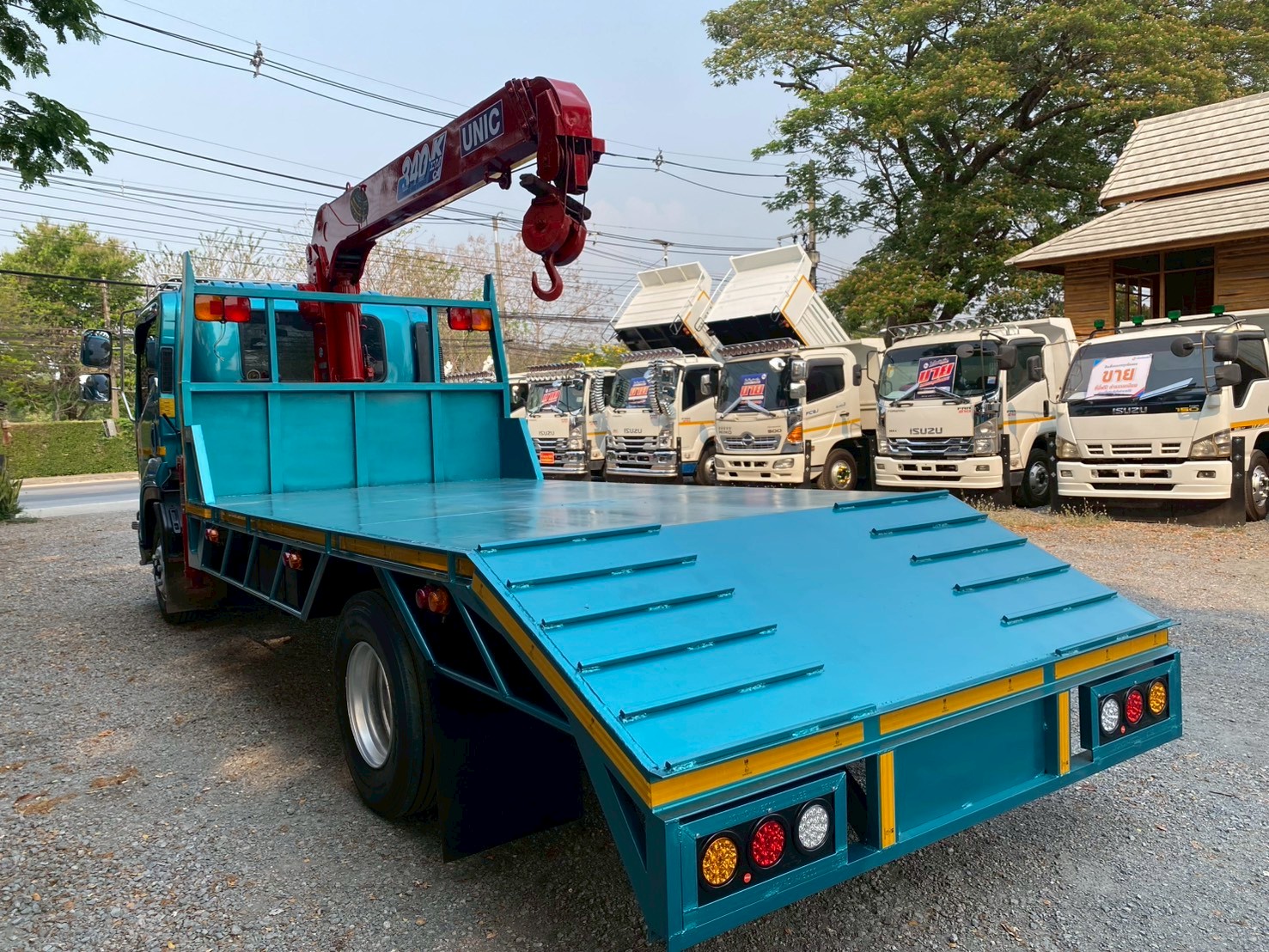 ISUZU 190 เทลเลอร์ พร้อมเครน ปี56 ขาย 950,000บาท