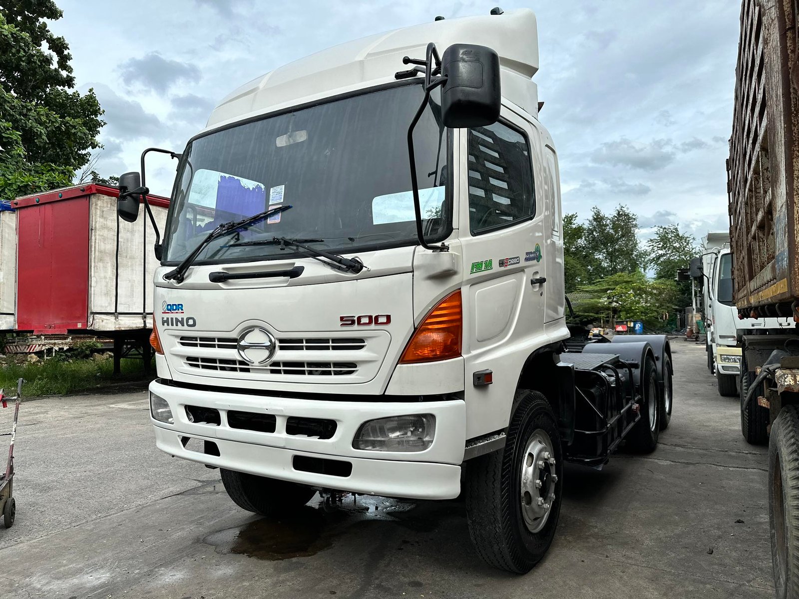 หัวลาก Hino 320ปี 46 รถเดิมๆทั้งลำ ราคา 490,000 บาท