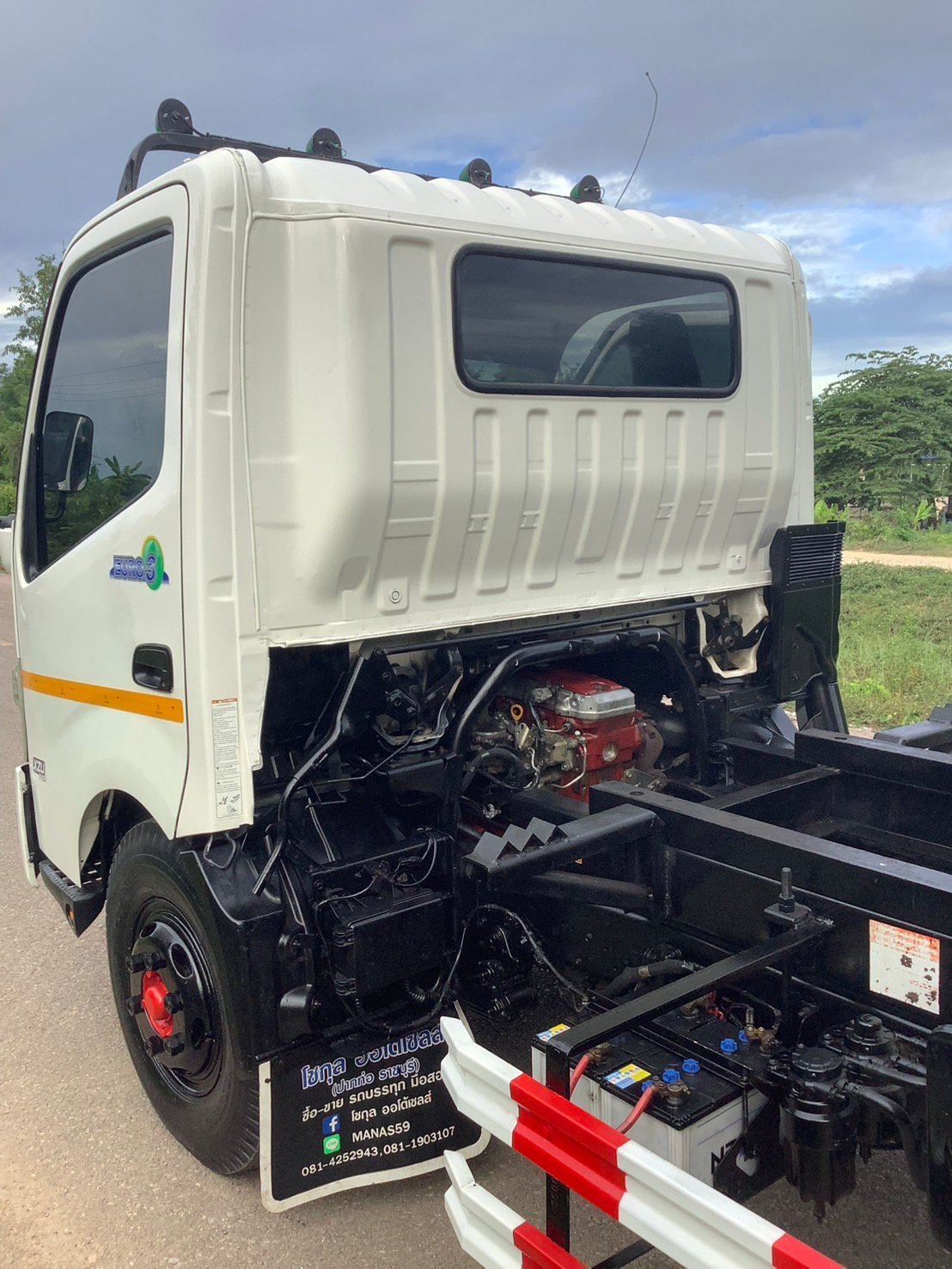 Hino 6 ล้อดูโอ้150แรง(ดั้มสามมิตร)ยูโร3 ปี58 ราคา 560,000 บาท