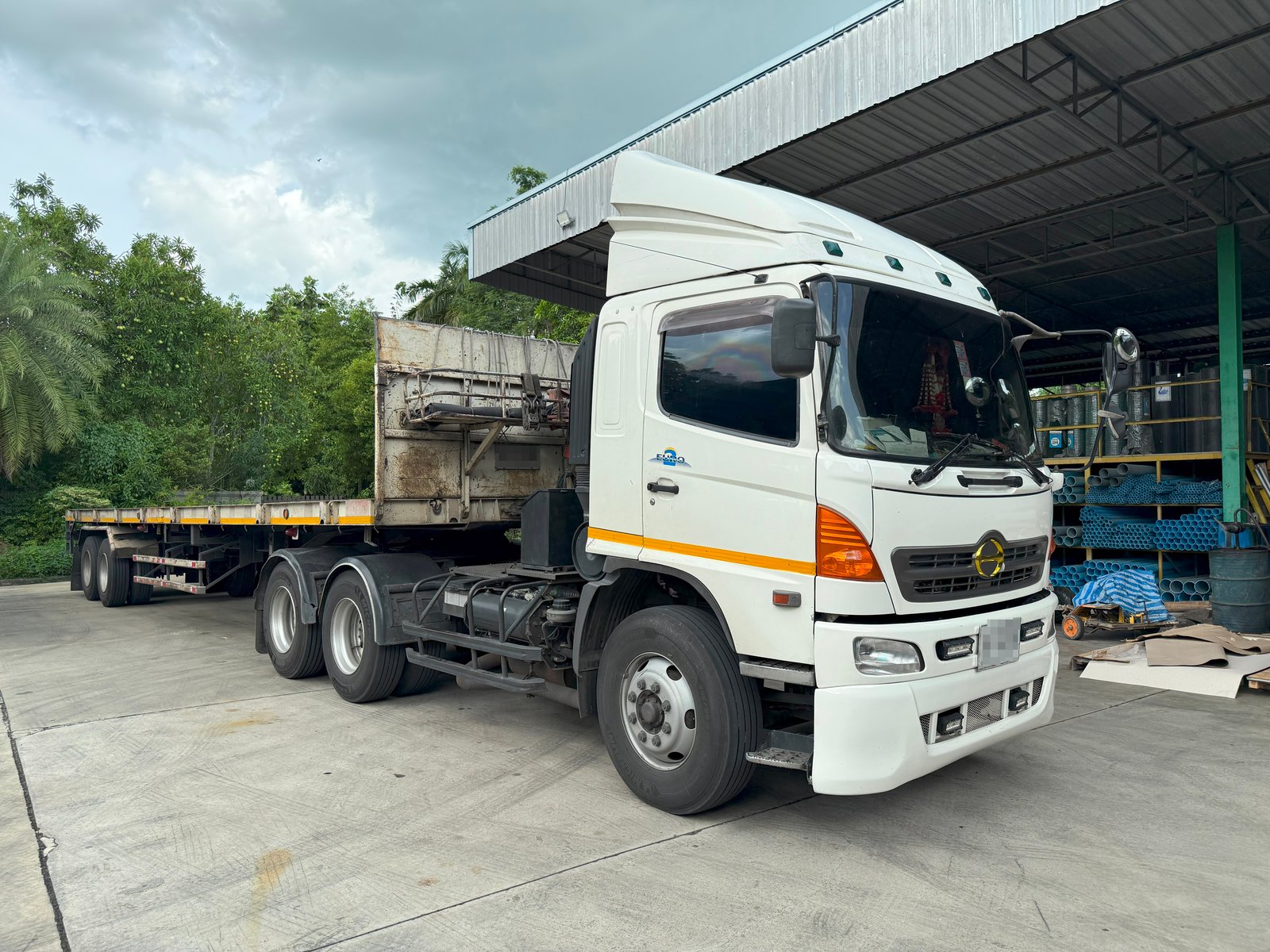 ขายด่วน ! สิบล้อหัวลาก HINO FM2PKPA ปี 47 พร้อมพ่วงพื้นเรียบ SAMMIT ขายด่วน ! สิบล้อหัวลาก HINO FM2PKPA ปี 47 พร้อมพ่วงพื้นเรียบ SAMMIT