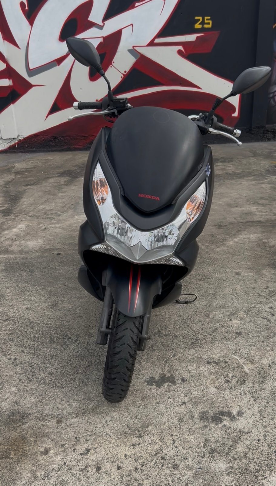 รถมอเตอร์ไซค์ pcx150cc ปี2013 สีดำ รถมอเตอร์ไซค์ pcx150cc ปี2013 สีดำ