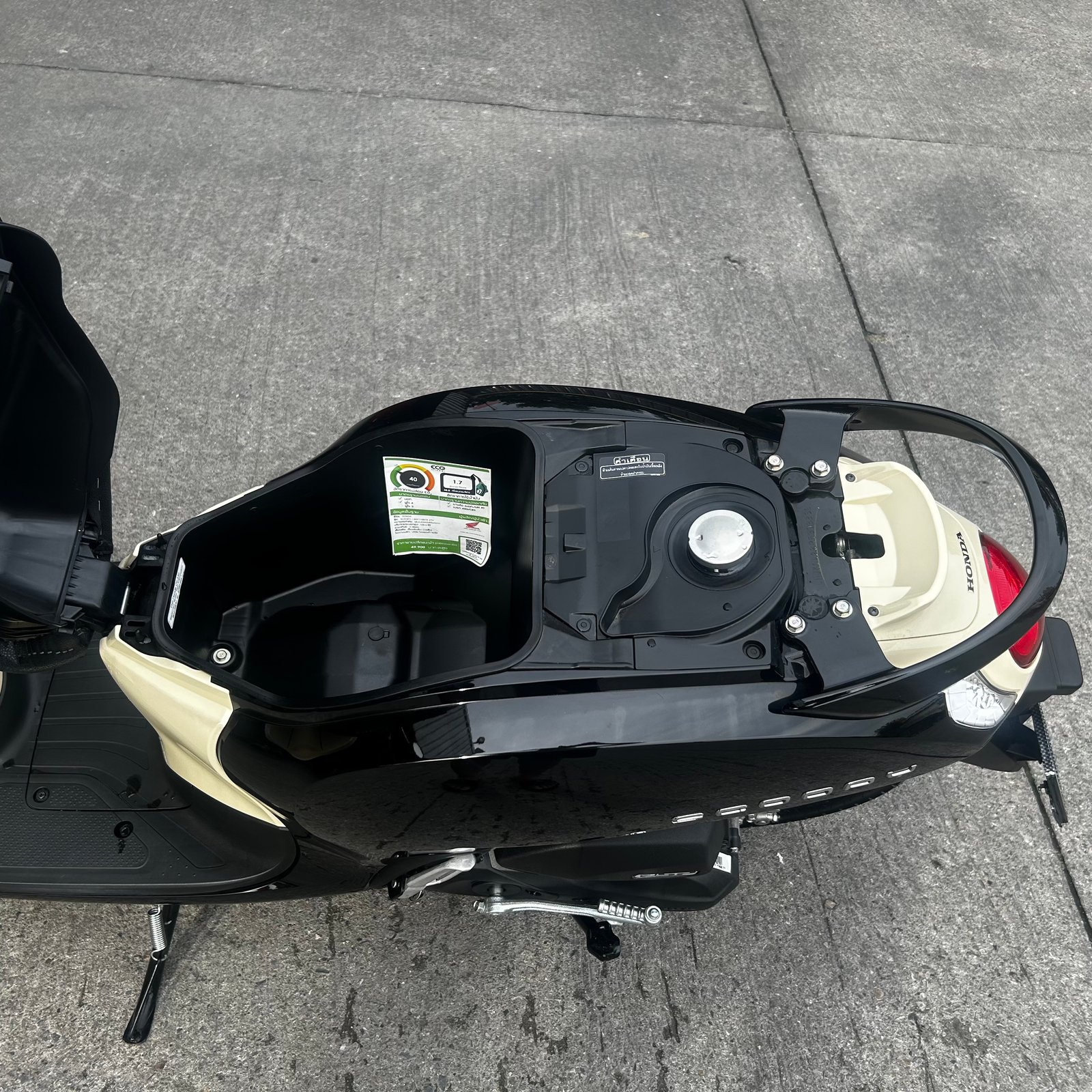 รถมอเตอร์ไซค์ Scoopy ปี2024 สีดำ