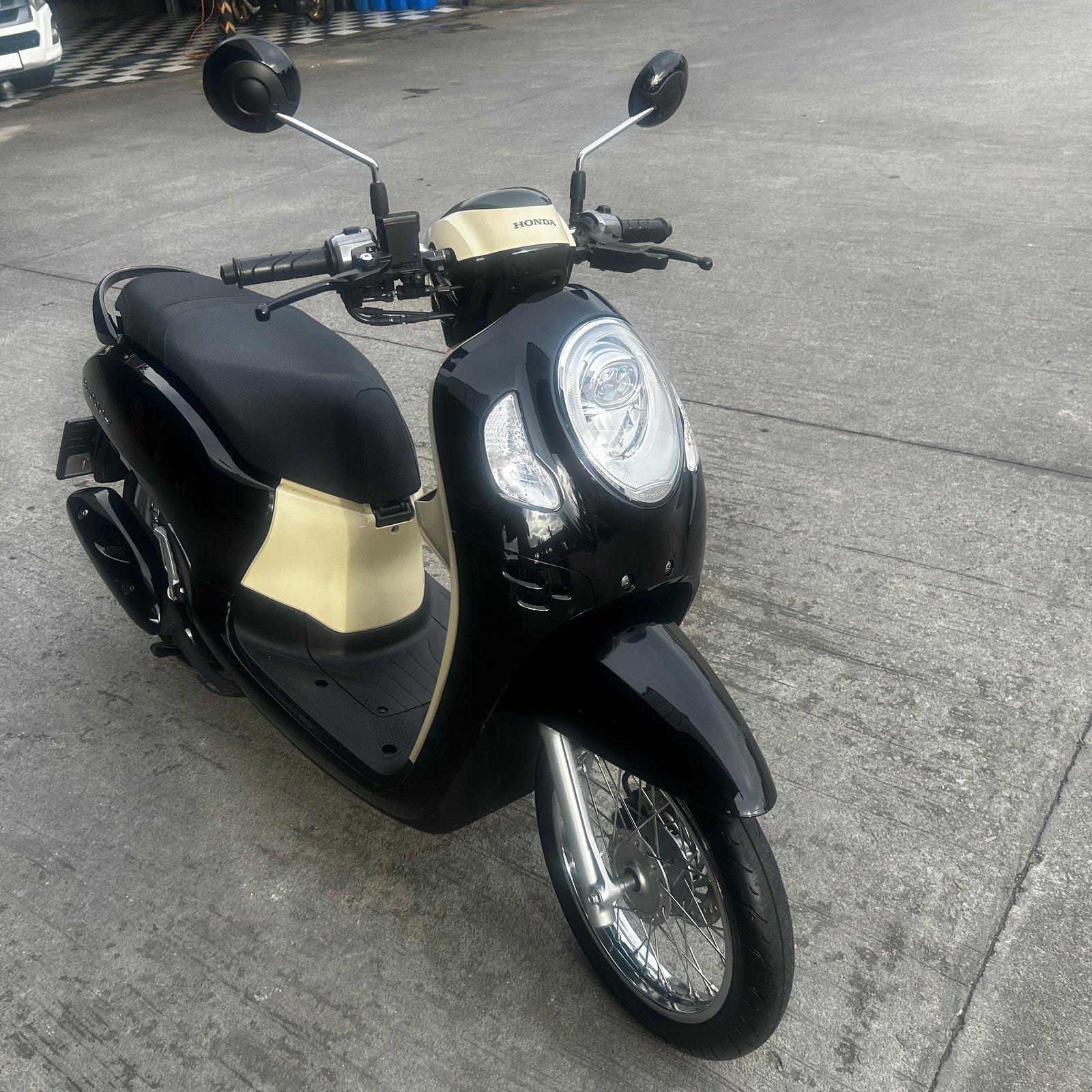 รถมอเตอร์ไซค์ Scoopy ปี2024 สีดำ
