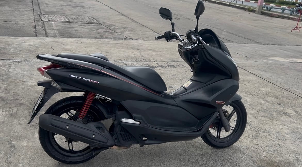 รถมอเตอร์ไซค์ pcx150cc ปี2013 สีดำ รถมอเตอร์ไซค์ pcx150cc ปี2013 สีดำ