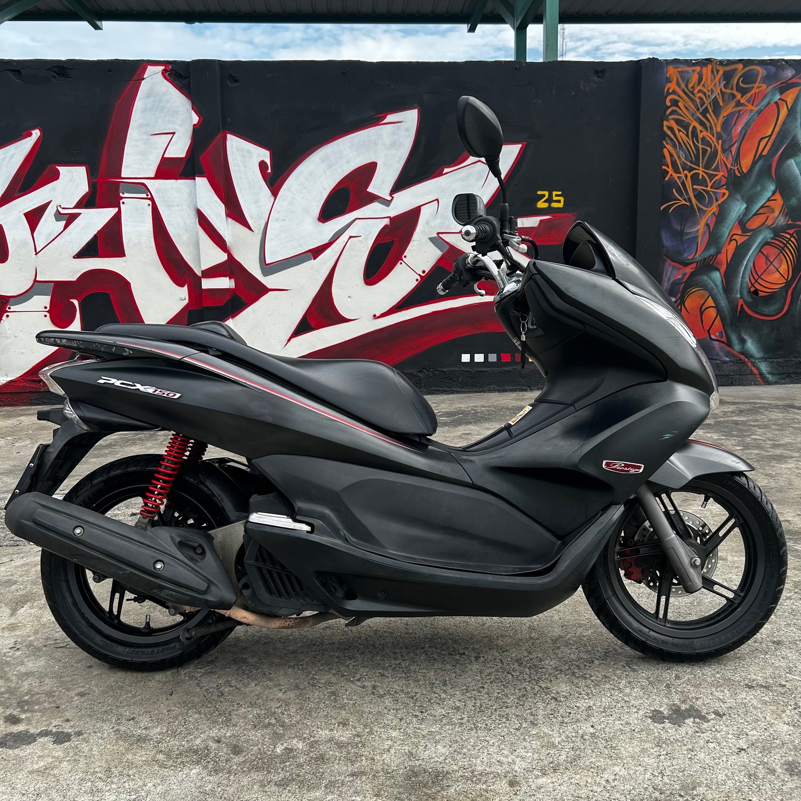 รถมอเตอร์ไซค์ pcx150cc ปี2013 สีดำ