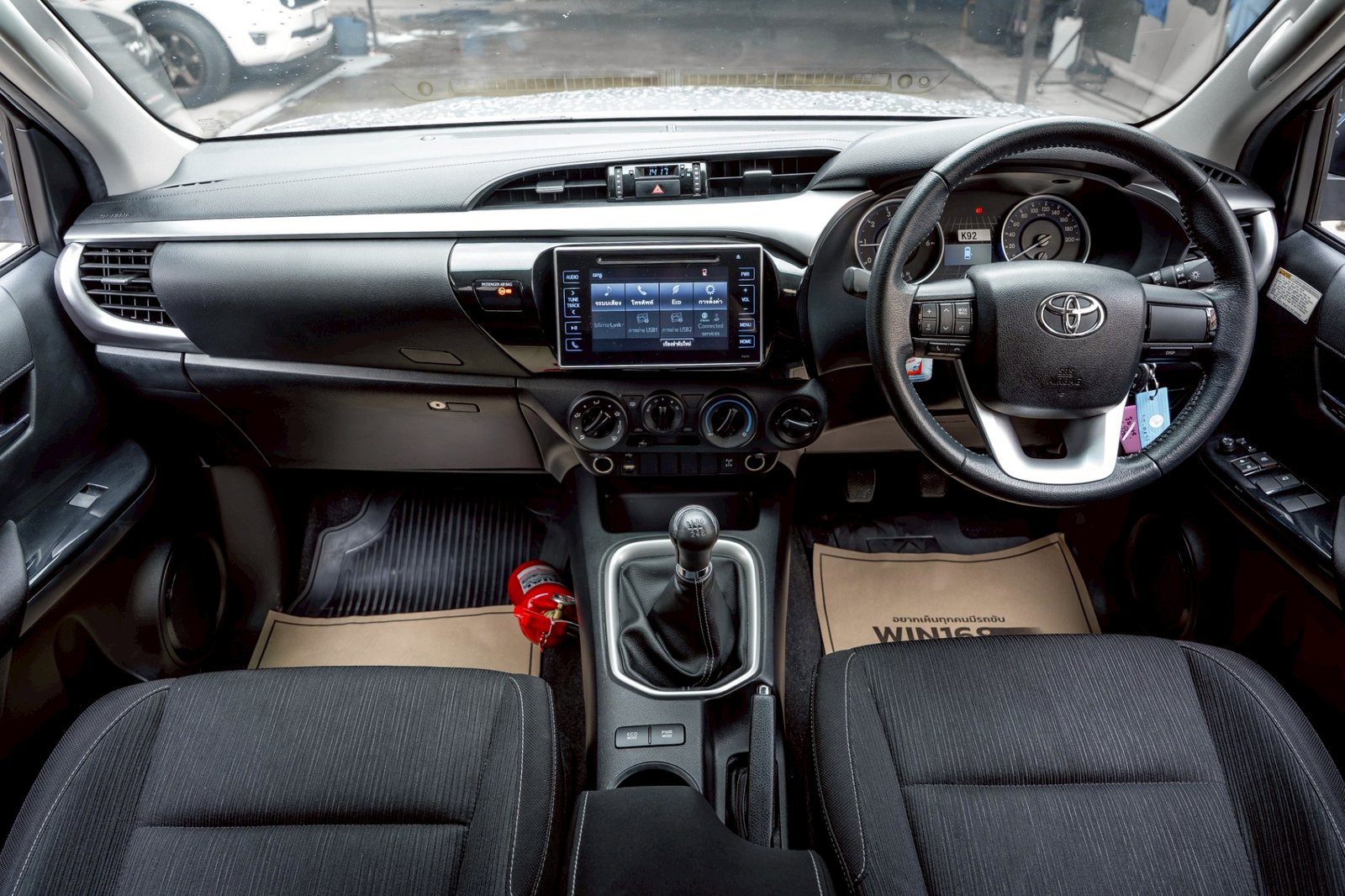 TOYOTA HILUX REVO 2.4 E Plus Double cab Prerunner 4x4 6MT ไมล์ 23,000Km ปี2020