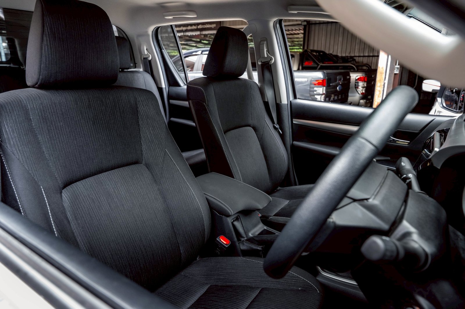 TOYOTA HILUX REVO 2.4 E Plus Double cab Prerunner 4x4 6MT ไมล์ 23,000Km ปี2020 TOYOTA HILUX REVO 2.4 E Plus Double cab Prerunner 4x4 6MT ไมล์ 23,000Km ปี2020