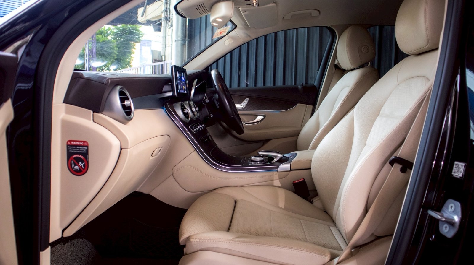 Mercedes-Benz GLC 250d 4MATIC ปี 2017 Mercedes-Benz GLC 250d 4MATIC ปี 2017