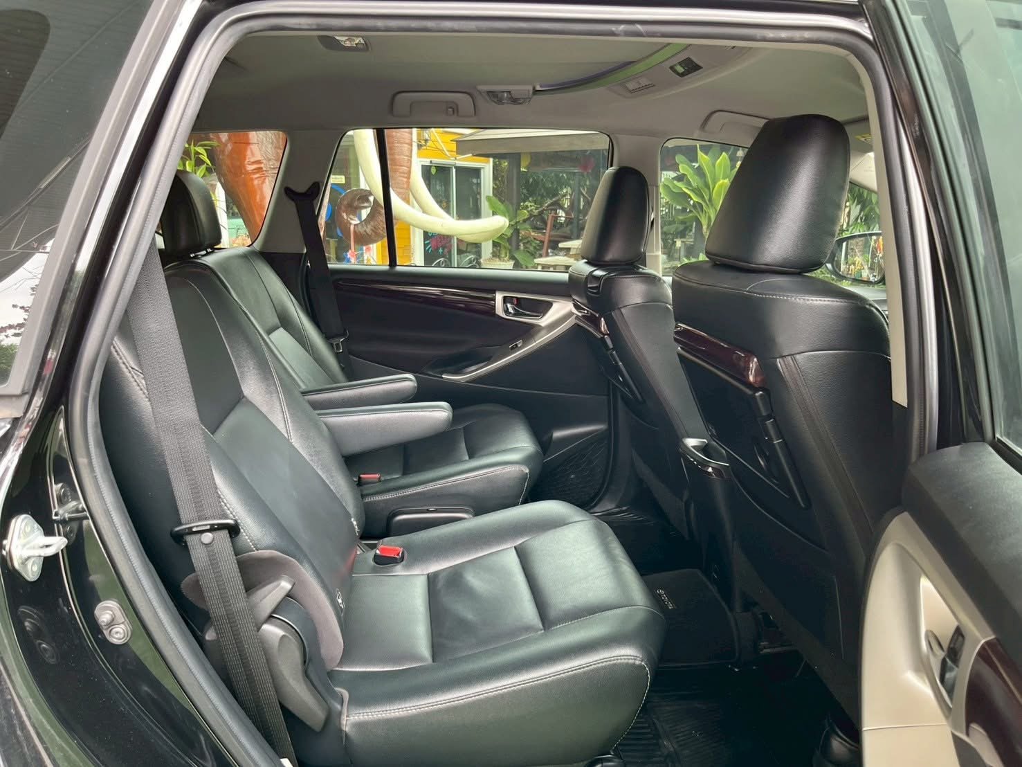 TOYOTA INNOVA CRYSTA 2.8 PREMIUM AUTO ปี 2019 รุ่น TOP TOYOTA INNOVA CRYSTA 2.8 PREMIUM AUTO ปี 2019 รุ่น TOP