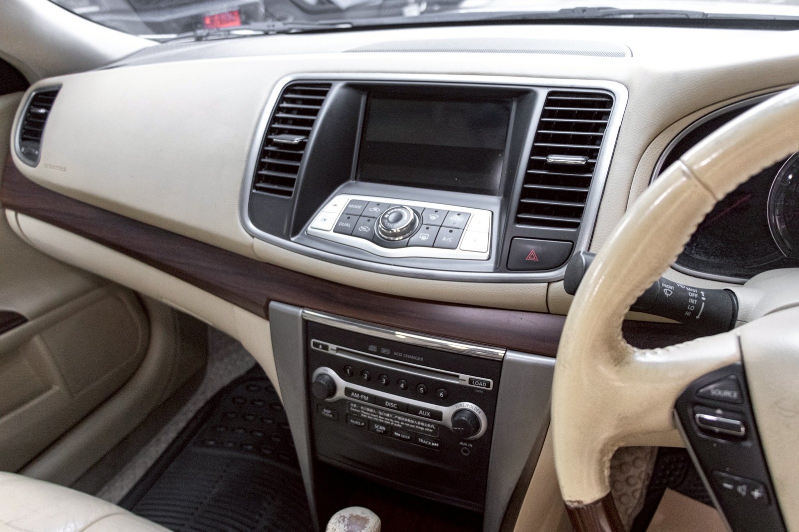 Nissan Teana 2.5 X AUTO 2010 ราคาสุดคุ้ม Nissan Teana 2.5 X AUTO 2010 ราคาสุดคุ้ม