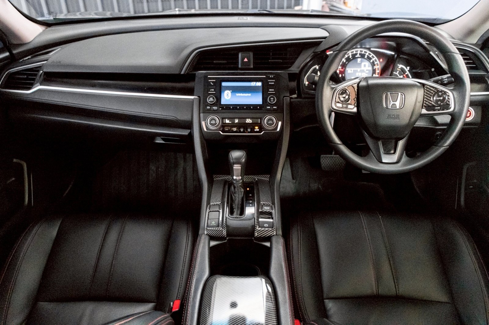 Honda Civic FC 1.8 ปี 2021 E i-VTEC Sedan Honda Civic FC 1.8 ปี 2021 E i-VTEC Sedan