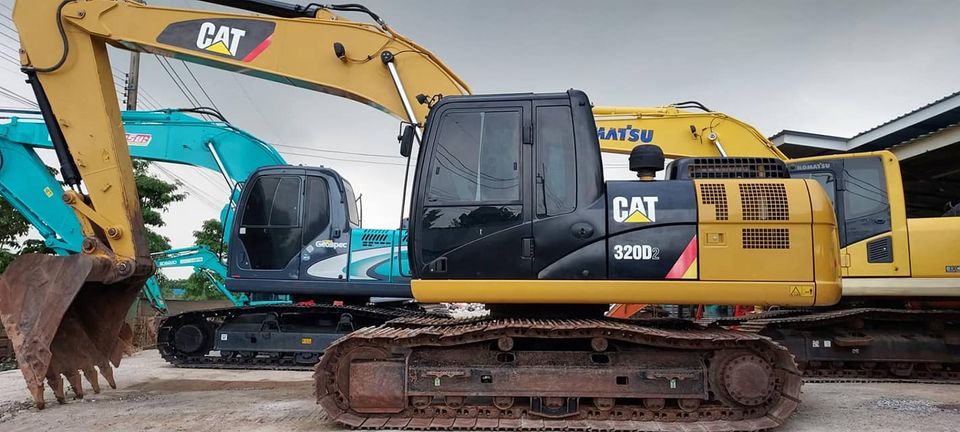 CAT 320D2 TDZ #739. CAT 320D2 TDZ #739.