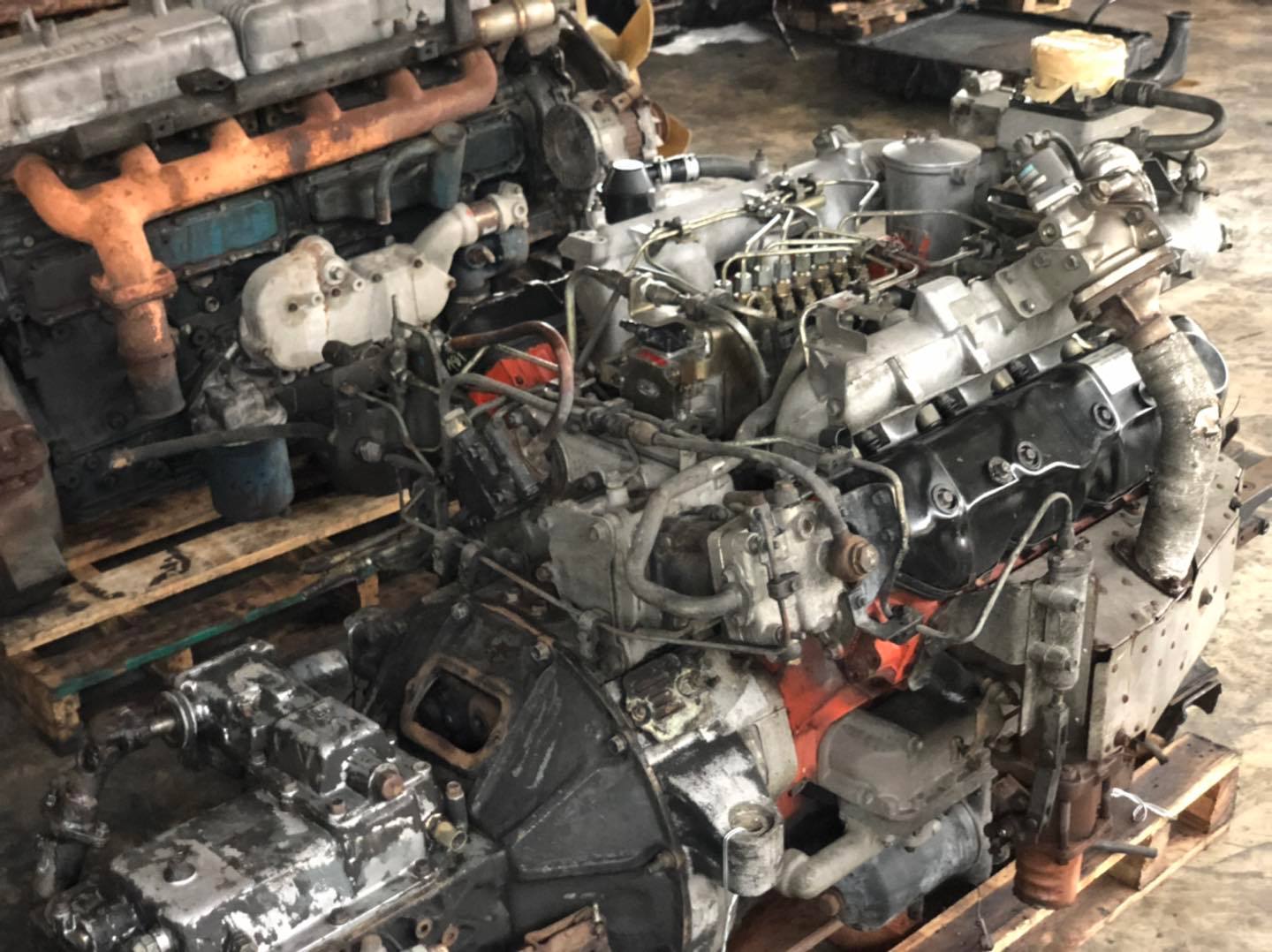 Isuzu 8PE1 V8 285 แรงม้า Isuzu 8PE1 V8 285 แรงม้า