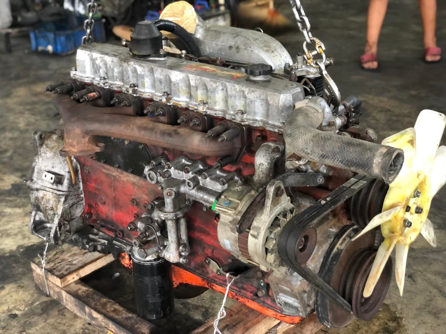 Hino HO7D 195 Hino HO7D 195