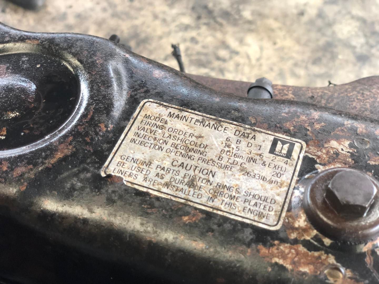 ขายเครื่อง Isuzu 6BD1 JCM ฝาดำแท้ 165 แรงม้า ขายเครื่อง Isuzu 6BD1 JCM ฝาดำแท้ 165 แรงม้า