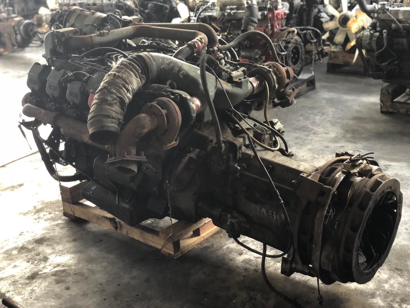 Daewoo DV15 Twin Turbo 420 แรงม้า Daewoo DV15 Twin Turbo 420 แรงม้า