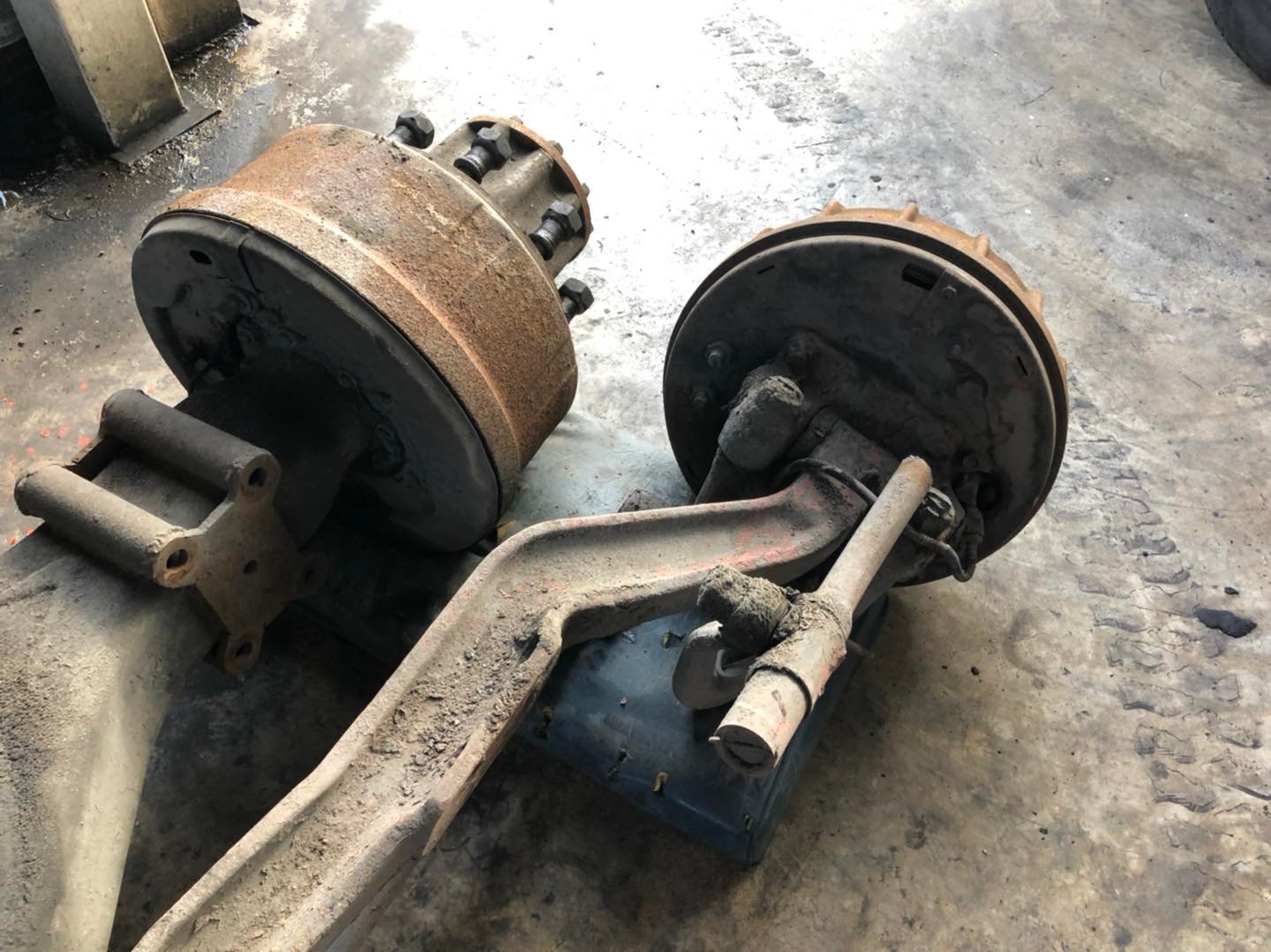 ขายคาน Isuzu 200 จัมโบ้ สภาพตัดรถ สวย เฟือง6-39 ขายคาน Isuzu 200 จัมโบ้ สภาพตัดรถ สวย เฟือง6-39