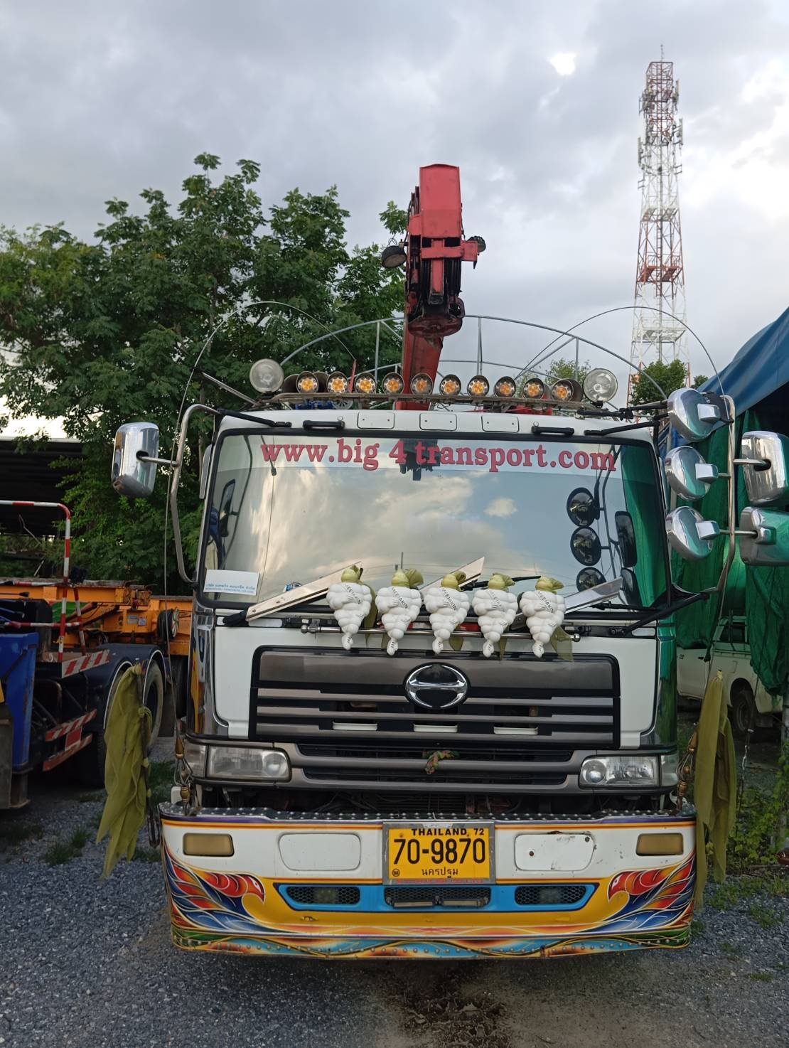 หัวลาก+หาง ติดเครน 5 ตัน HINO PROFIA เครื่องP11-290 แรงม้า