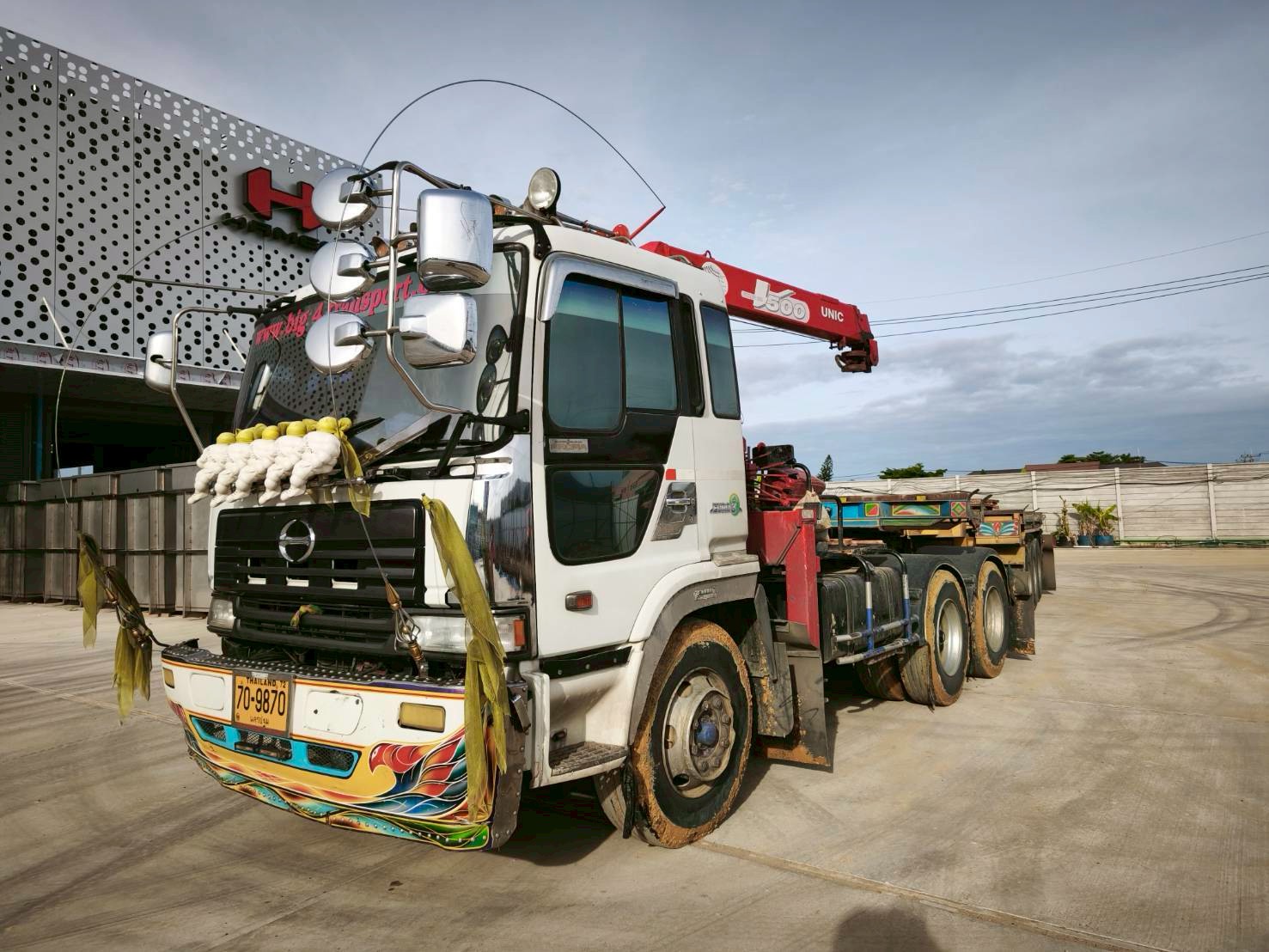 หัวลาก+หาง ติดเครน 5 ตัน HINO PROFIA เครื่องP11-290 แรงม้า