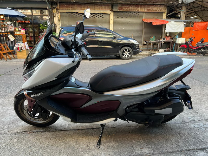 Malaguti Madison 150 อิตาลี่ รถ2เดือน วิ่ง5900โล สวยเหมือนป้ายแดง มีประกันรถหาย1ปี ประกันศูนย์3ปี ราคา 53000 บาท Malaguti Madison 150 อิตาลี่ รถ2เดือน วิ่ง5900โล สวยเหมือนป้ายแดง มีประกันรถหาย1ปี ประกันศูนย์3ปี ราคา 53000 บาท