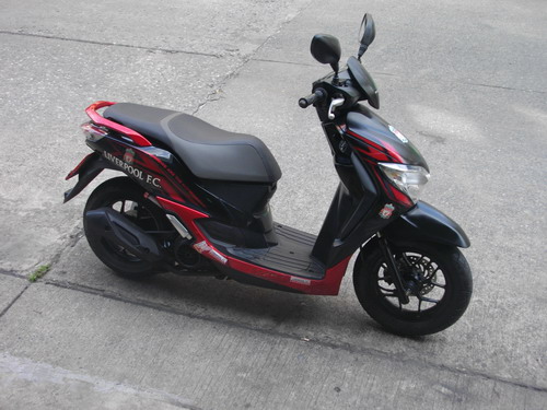 ขาย Honda Moove ตัวท๊อป ไมล์3000กิโล ลาย Limited Liverpool FC เครื่องเยี่ยม 25500 บาท ขาย Honda Moove ตัวท๊อป ไมล์3000กิโล ลาย Limited Liverpool FC เครื่องเยี่ยม 25500 บาท