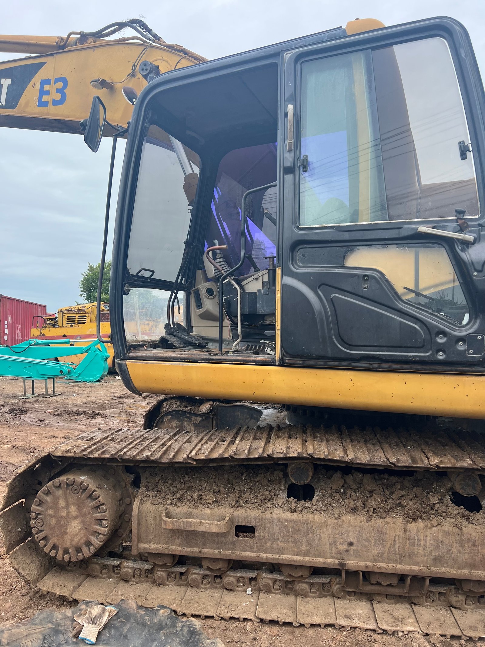 CAT 320 C